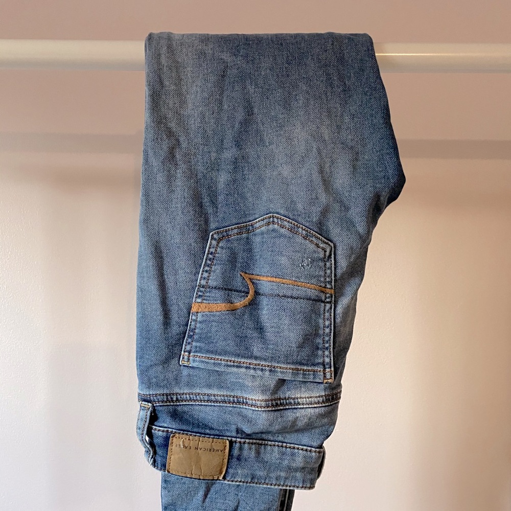 American Eagle skinny jeans